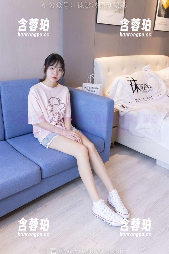 BoBoSocks袜啵啵 - 奶油的写真：那瑜伽裤裤里丝，果然不一般啊。