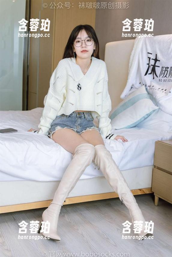 BoBoSocks袜啵啵-小甜豆 BoBoSocks袜啵啵 - 叠穿白棉袜,小甜豆的想法总在突破,原图和带有小插曲的花絮来一波