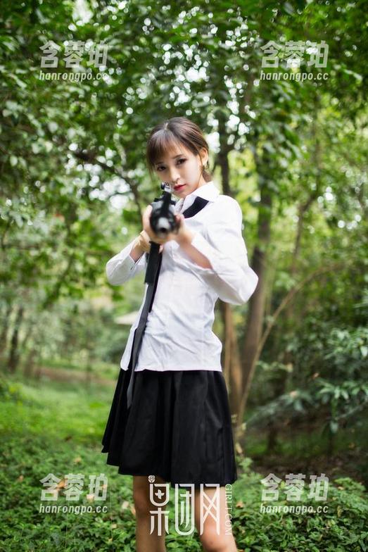 GIRLT果团网 - 私房风格：当莫雅淇当起秘书，谁能抵挡？