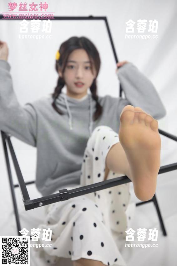 MSLASS梦丝女神 - 吃货少女玥玥的超市纪录，高清图包里藏了什么？
