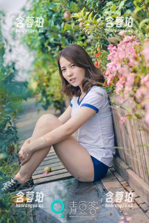 TGOD推女神 - 陈思琪的职业装太撩了，图包更新吃了我一脸狗粮！