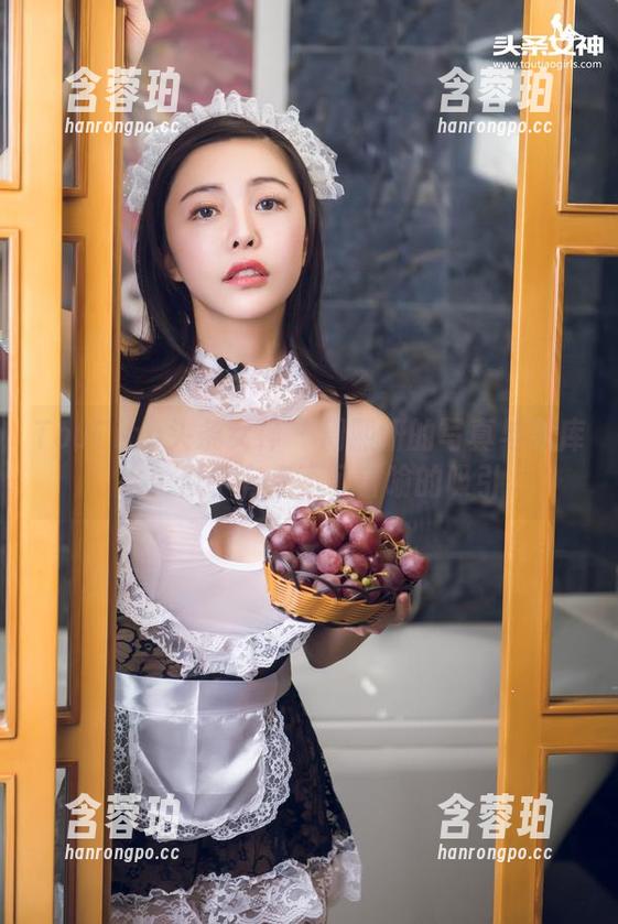 TouTiao头条女神 - 周熙妍的写真与死库水：似乎有点不可言喻的吸引
