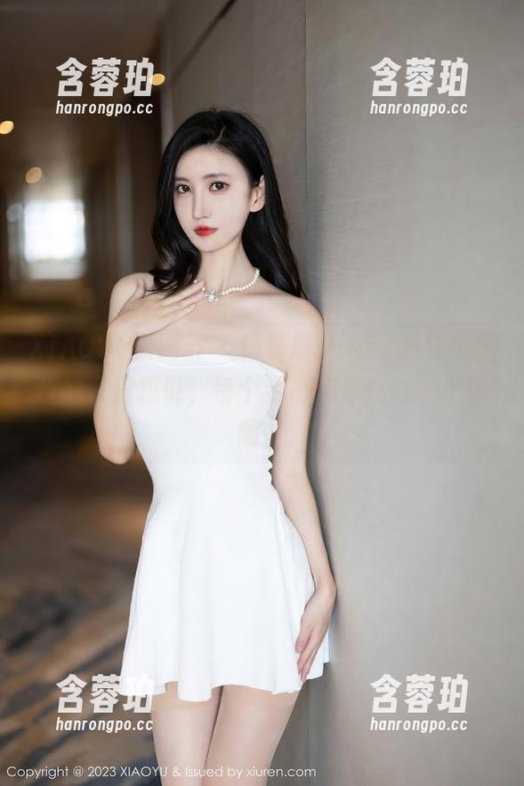 XIAOYU语画界 - 杨晨晨sugar秘书美图合集，只想说，每个姿态都像在打卡上班啊。