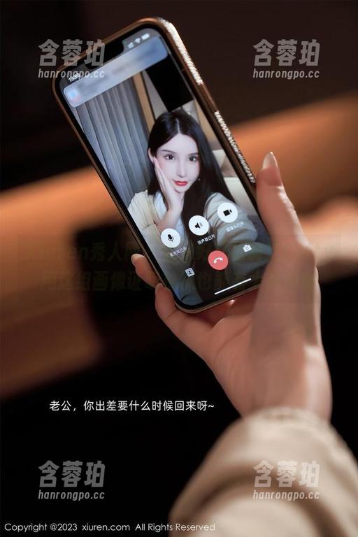 Xiuren秀人网 - 大家好！徐莉芝Botty用这组画像证明棉袜也能有大片风格