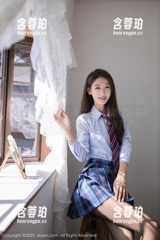 Xiuren秀人网-白露小猪 Xiuren秀人网 - 看完白露小猪的比基尼合集,决定再也不考虑上健身房了。