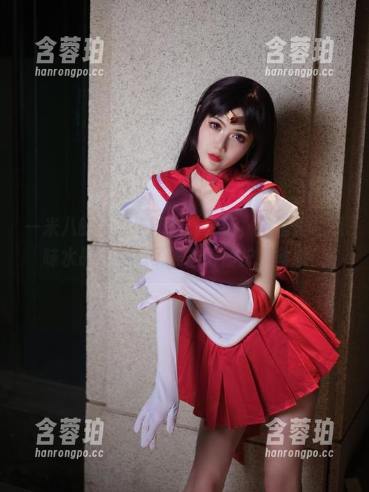 一米八的大梨子新作品更新，浴室里的趣味水战，别忘了准备好防护装备哦！