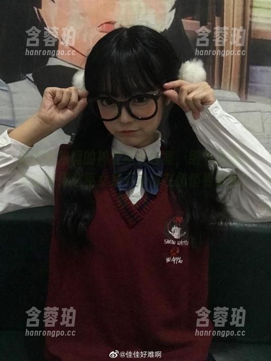 佳佳好难啊 佳佳好难啊的神社巫女合集,细节满满,有时觉得这巫女是不是也在悄悄看着我?好奇!