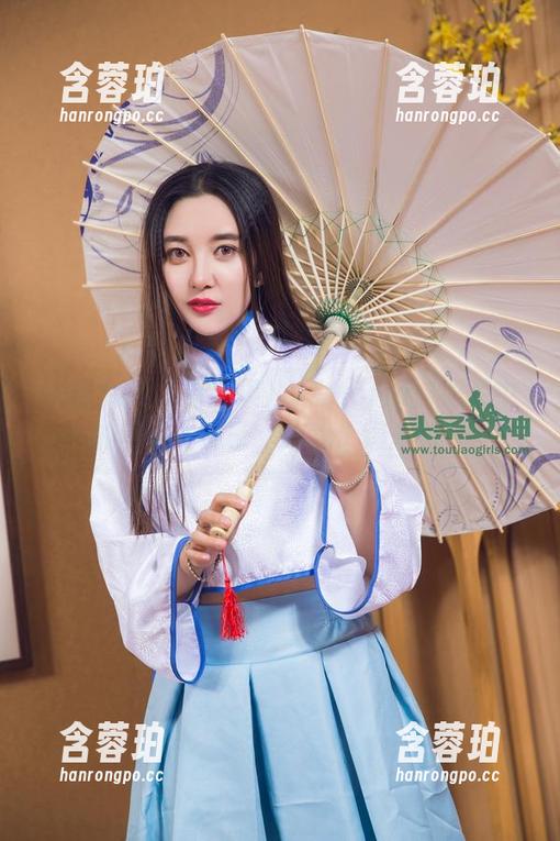 头条女神-果儿Victoria 头条女神 - 清纯果儿Victoria:照片中的不怕生妹子,给我个爆米花!