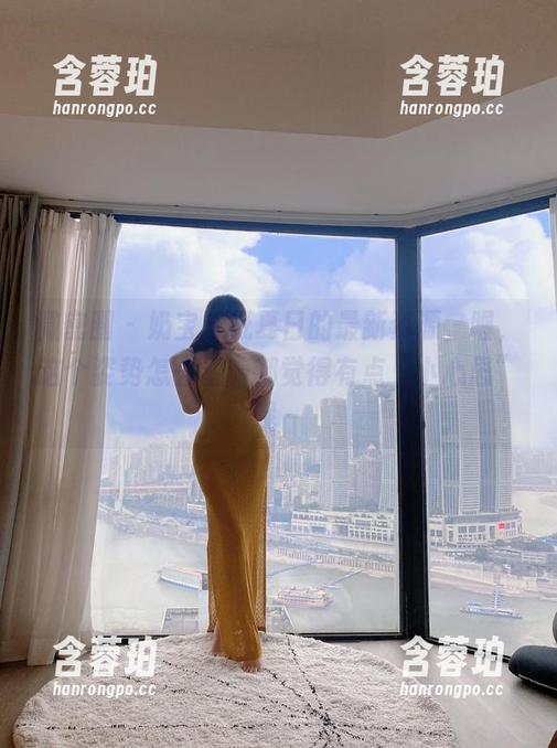 微密圈 - 奶宝妹纸夏日的最新资源，喔，这个姿势怎么看着都觉得有点“小心思”呢～