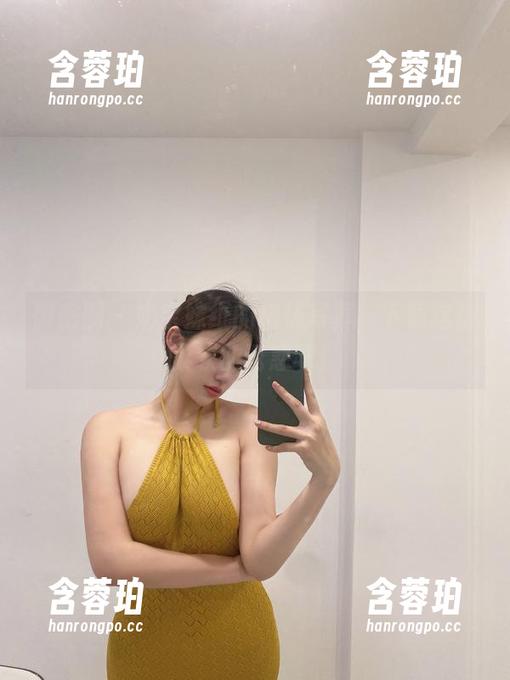 微密圈 - 奶宝妹纸的棉袜写真，下载这份柔软的诱惑吧！