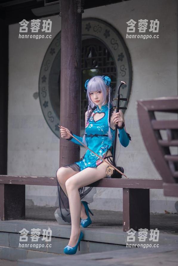 精选：妖少you1在JK造型下的即兴发挥，居然有种奇特的魔力？