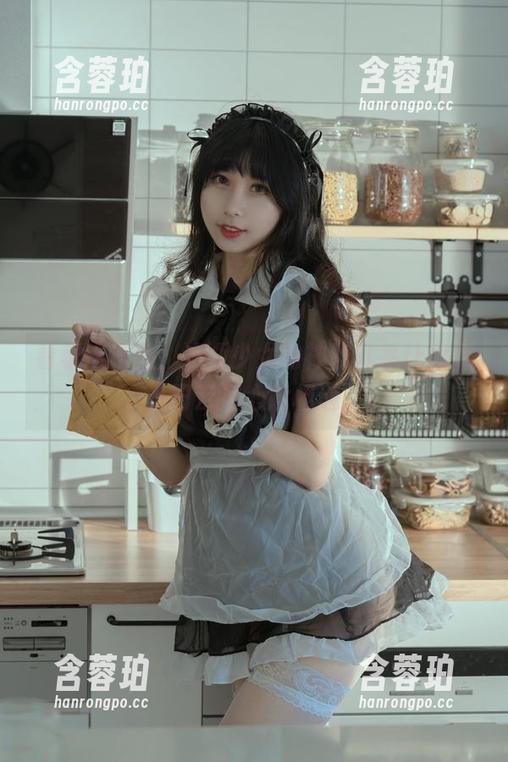 看着这作品，油画少女的神韵几乎让我和岛田云溪心意相通。
