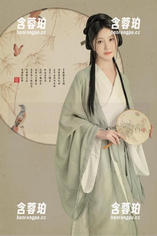年年Nnian 年年Nnian的洱海美图,展现出淡淡的慵懒,套图里的小细节真有意思。