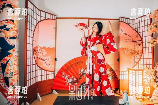 果团网 - 蜜桃Q妹儿的私拍腿部风景，既优雅又迷人，不如我陪她玩个腿！