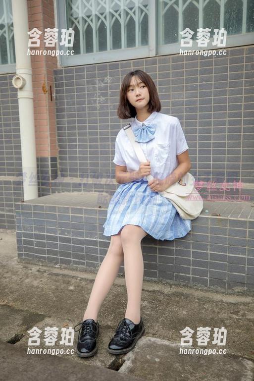 梦丝女神-晓晓 梦丝女神 - 打破次元壁:晓晓的女王套图酝酿新风潮