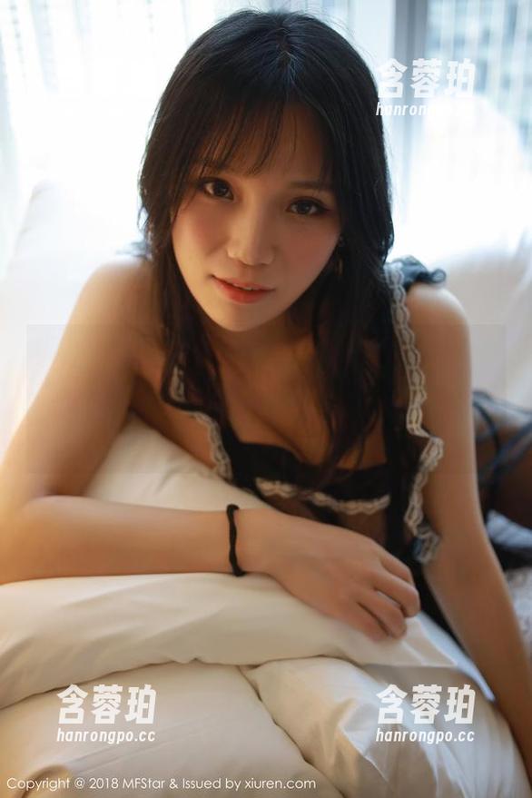 模范学院 - 白子嫣nicky这位日常写真素人，你发现了吗？资源比你想的要丰富得多，偶尔有点意外！