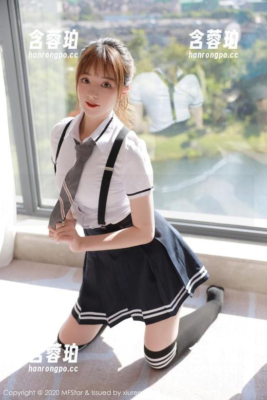 模范学院 - 文艺茜茜Kimi：浴缸里的哲学思考，更新出炉，准备好了吗？