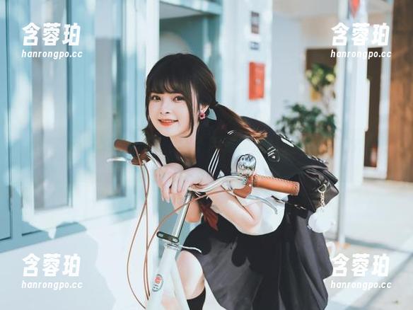 这组高清图包里，河豚抚子用透明感打破你所有的想象。