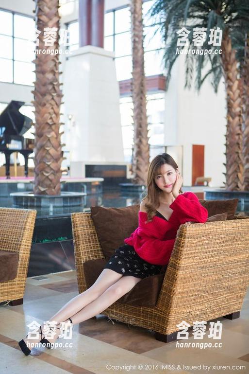 爱蜜社-杨晨晨sugar 爱蜜社 - 萌萌的杨晨晨sugar推出黑白美图更新,说不定我今天就爱上了冷色调!