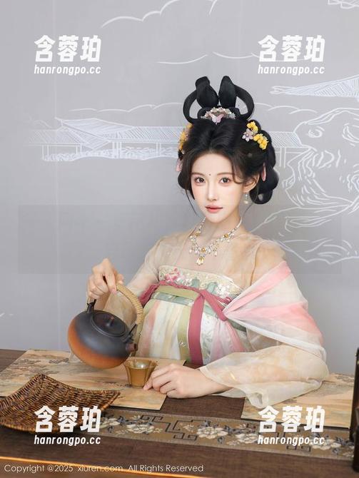 秀人网 - 一览南初妹妹的肉丝，原图，一启动脑洞果然不省心