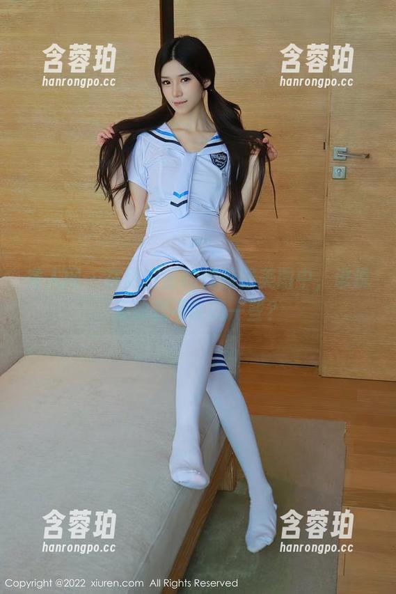 秀人网 - 在甜白酱的体操服美图中，谁说运动就不能嗨一些？