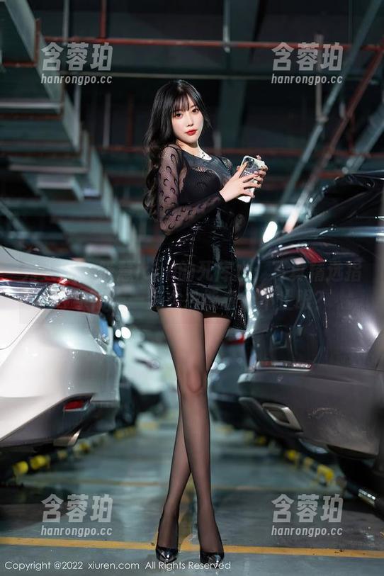 秀人网 - 筱慧icon的死库水：写真精选指导手册——怎么才能看得不止眼？