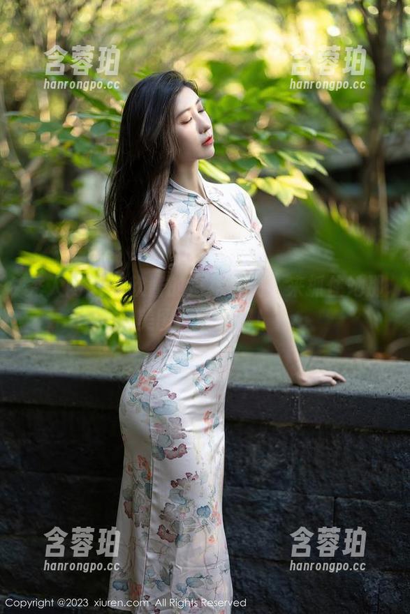 秀人网 - 软软酱的白裙系列，来抓住她那美图，下载吧！