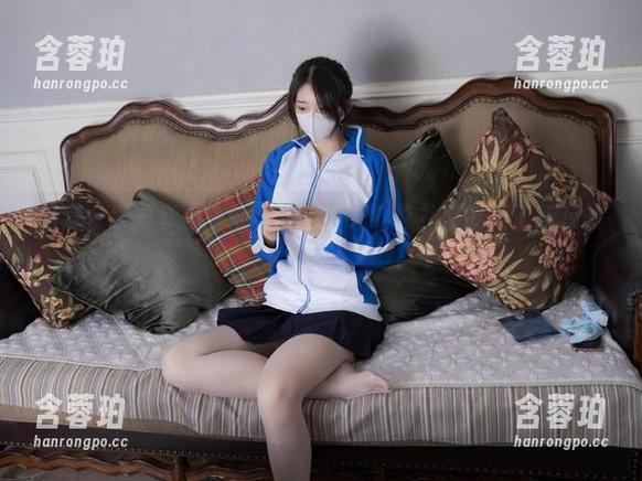 紧急企划-小婕 紧急企划 - 套图中的小婕:今天我靠礼服抗拒了所有的外卖!