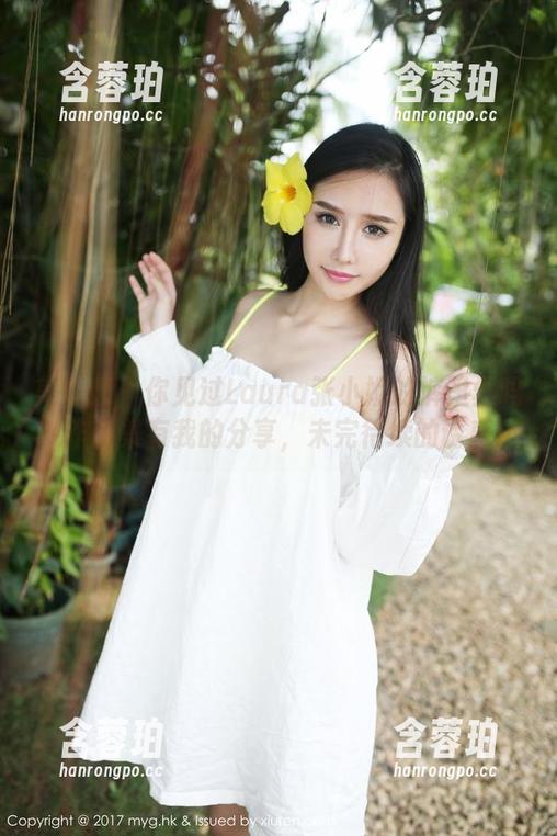美媛馆 - 你见过Laura张小妮的裤里丝吗？作品集有我的分享，未完待续的诱惑！