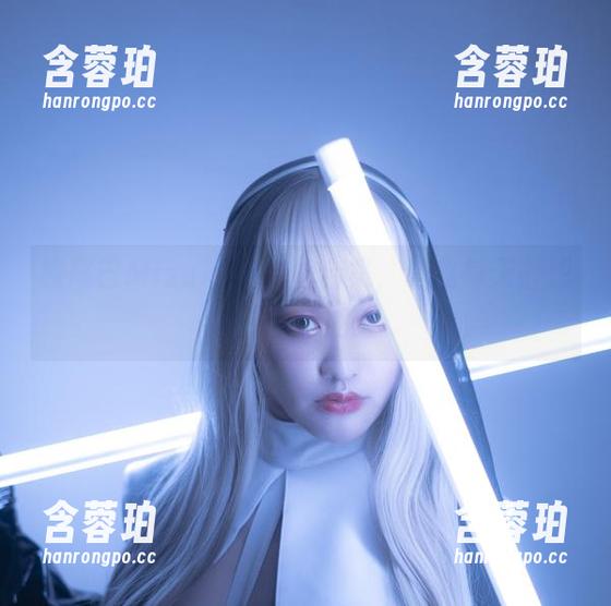脱尾巴Mizuki的灰丝合集，让我每天都想换壁纸