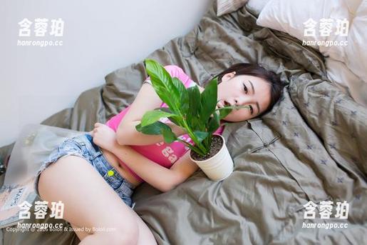 菠萝社 - 猫九酱Sakura体操服大集合：这间接证明了我适合做裁判！