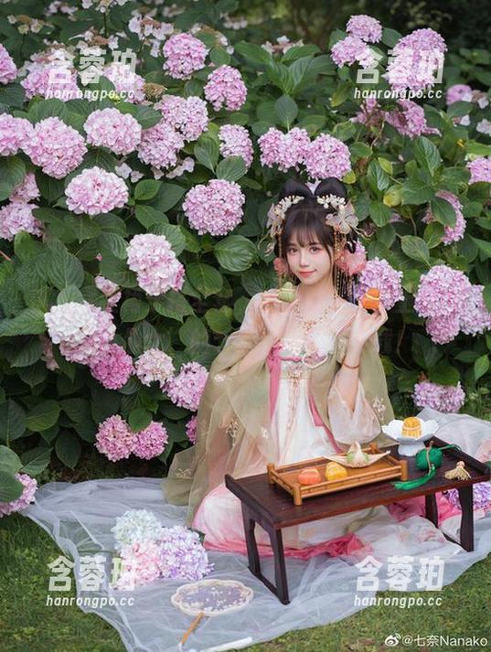 贰加六 贰加六红裙穿搭全套,个个都是‘穿上它就是小仙女’的节奏,搞什么下载!