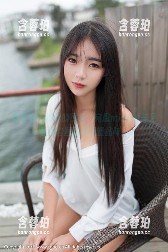 青豆客 - 脚趾的冒险，宛恩miyu的美足最新套图值得慢慢品味。