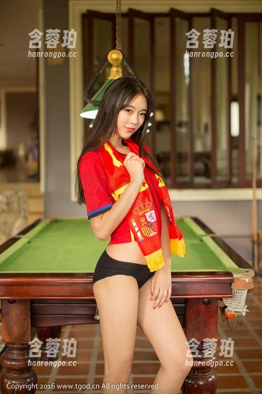 青豆客 - 欧阳妮娜娜的旅拍：私房里的“忍者”模式，美图全靠手机自带滤镜！